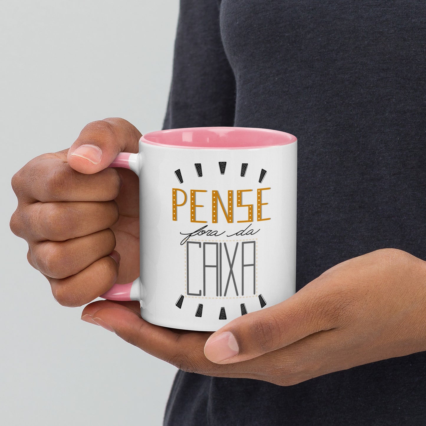 Pense fora da Caixa - Caneca com Cor Interna