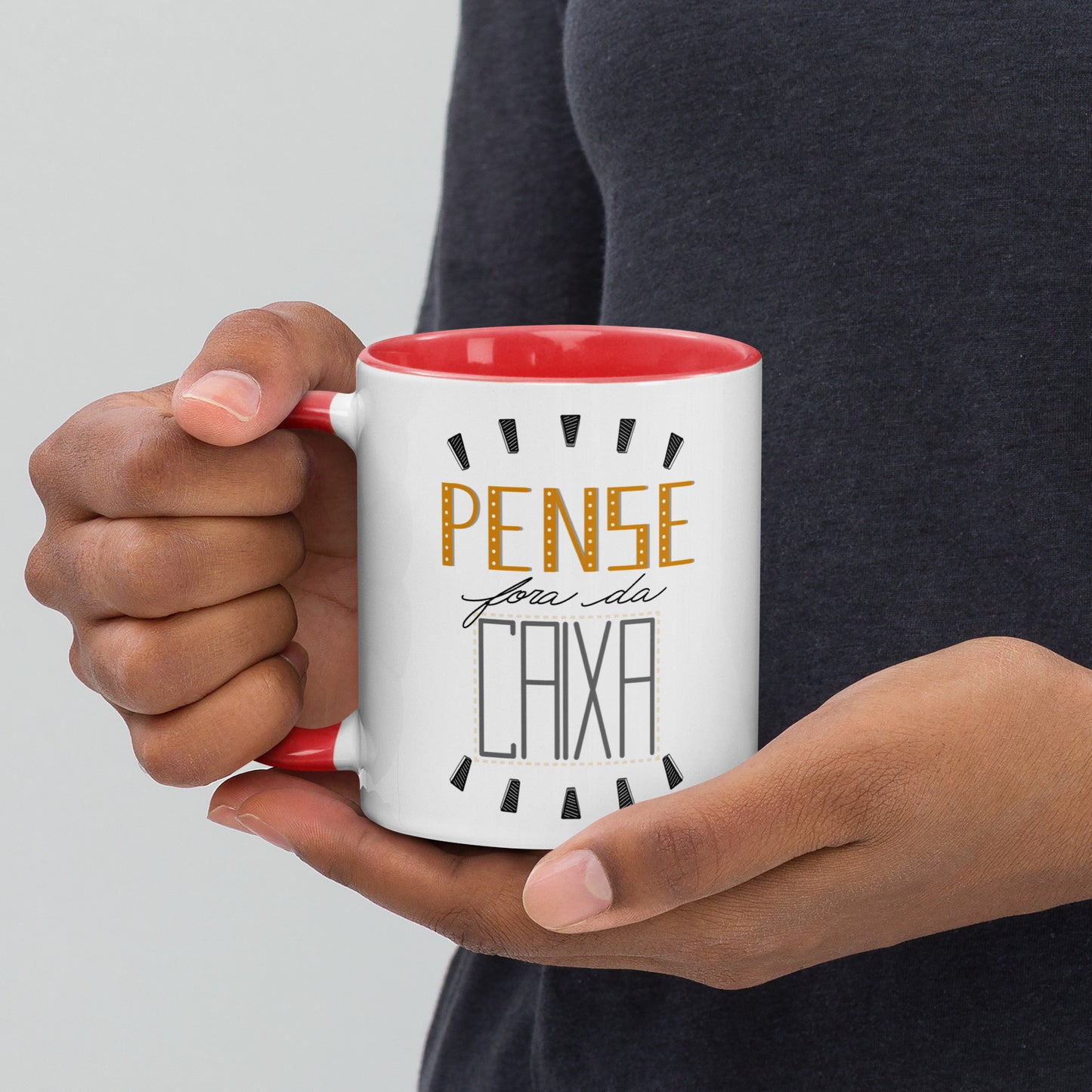 Pense fora da Caixa - Caneca com Cor Interna